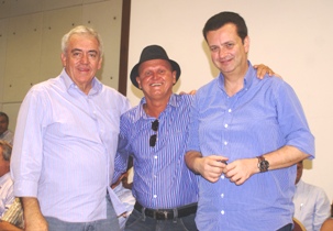 No lançamento do PSD na Bahia, lá estava Zé Filho ao lado de Otto presidente estadual e Gilberto Kassab, presidente nacional da legenda. Foto: arquivo Raimundo Mascarenhas