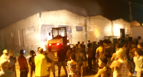 incendio em riachão