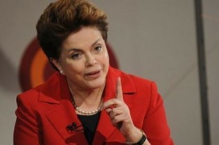 dilma24