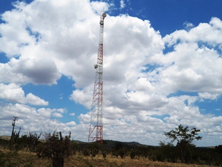 torre claro ao lado da BA 052, proximo ao Bravo
