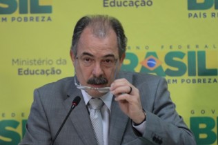 mercadante-antonio-cruz-abr