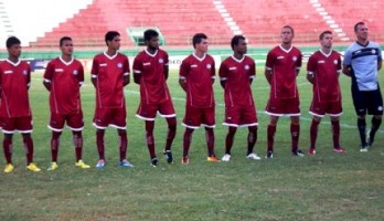 O Leão Grená ainda sem estádio vai tentar subir para a terceira divisão de 2015. 