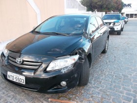 Com os danos sofridos o dono do carro procura o responsável pelos animais.