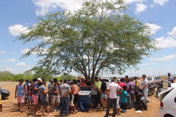 Reunião na casa de Zé Filho (7)