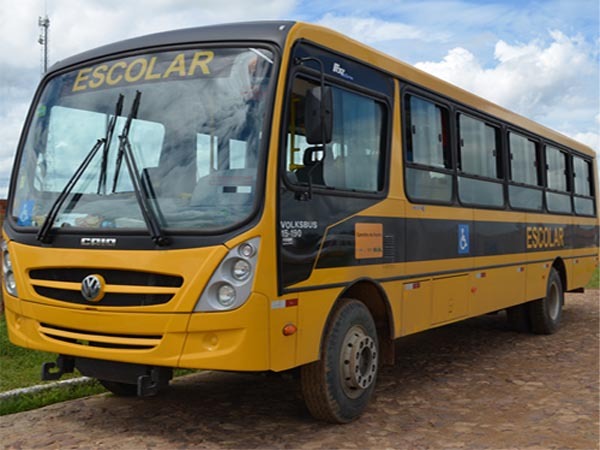 Resultado de imagem para onibus escolar