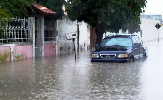 cansanção chuva domingo 22 -3