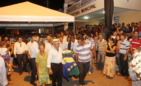 sepultamento de toinho.2