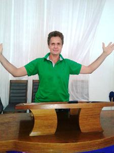 Liberto, Clecio diz que vai lutar para tirar outras pessoas desse caminho.