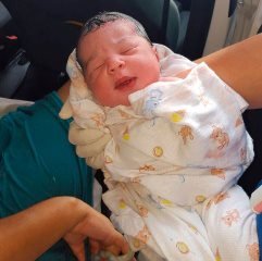 O pai que chamou os policiais.