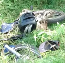 No local, ainda se encontrava o condutor da picape Fiat Strada