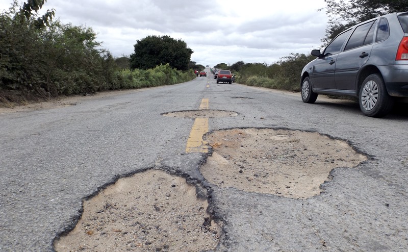 acidente na ba 381-1