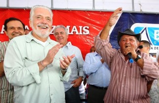 Manoelzinho sempre fez seu repente nos movimentos políticos de Serrinha.