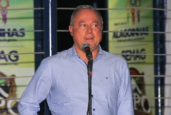 Paulo Azi sobrinho do homenageado.