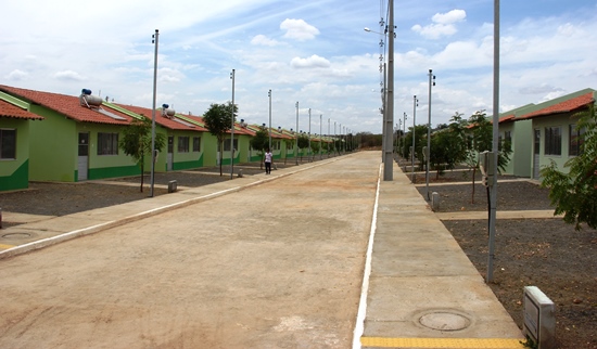 entrega de casas em euclides da cunha- casas
