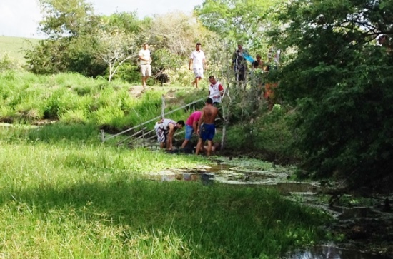 homem morre em represa-des