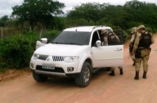 MATERIAL RECUPERADO PELA POLICIA.JPG3.jPG-DES