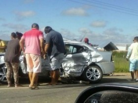 Não há informações sobre o estado de saúde do ou dos ocupantes do outro veículo.