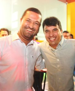 Registro pouco comum entre adversários.