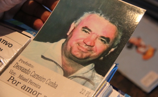 colecionador da fotos de políticos.11