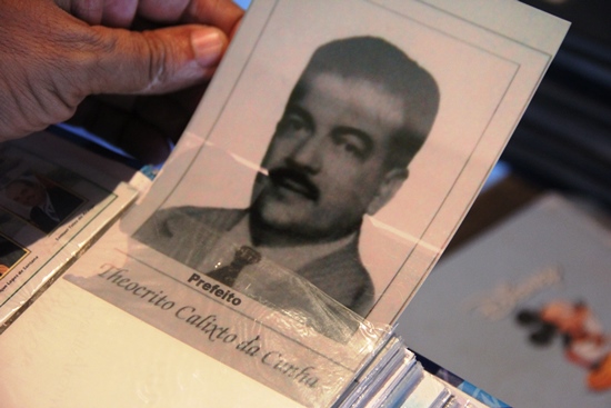 colecionador da fotos de políticos.7