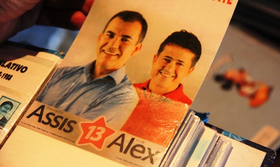 colecionador da fotos de políticos.8