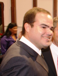 Cacá Leão
