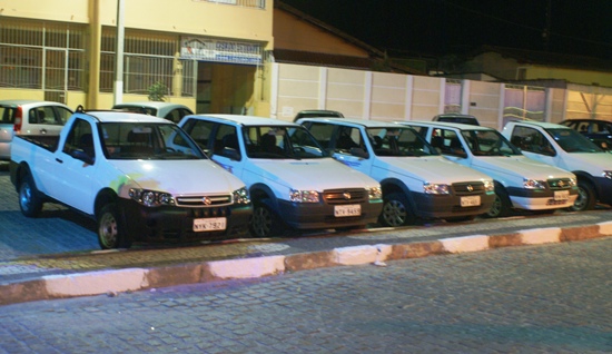 veiculos - pref de santaluz- foto-raimundo mascarenhas