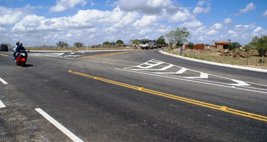 estrada ipira - pintadas.JPG4