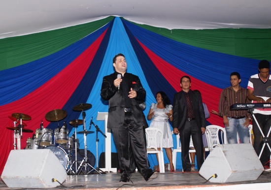 Robinson Monteiro em Santaluz - foto-raimundo mascarenhas