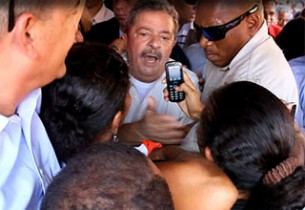 lula com pelegrino - foto- Raimundo Mascarenhas - CN