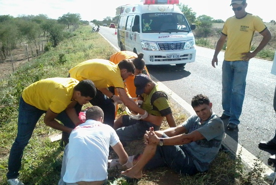 irmãos feridos na BA 120