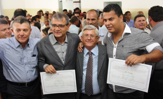 prefeitos e vices de monte santo e cansanção