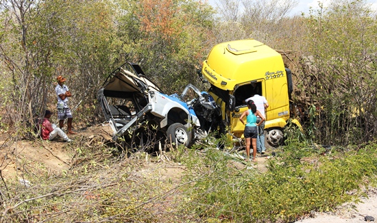 acidente na br 407-cipe caatinga-foto-raimundo-mascarenhas