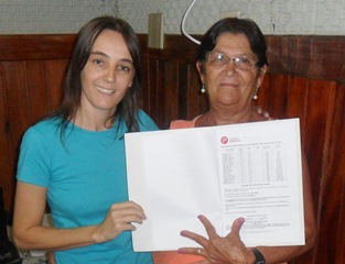 A iniciativa de Vilmara de Assis teve grande êxito e Terezinha que reencontra sua filha depois de 30 anos, foi na rádio mostrar o resultado