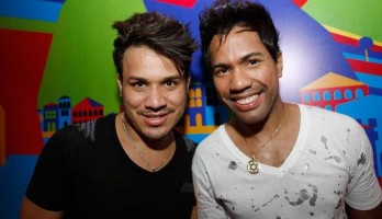 Dupla se tornou conhecida pela música "Eu Quero Tchu Eu Quero Tcha"
