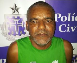 O suspeito fugiu na época do crime, dificultando o esclarecimento do caso