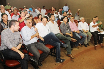 Ptrefeitos: Zenonzinho (Santaluz) Nafitel ( São Domingos) Anidré ( Retiro) Tarcísio ( Queimadas) Roudyllis (vice de Santaluz) e Jorge Andrade prefeito de Monte Santo. Presente ainda Osni ( Serrinha) Dival ( Lamarão) e Ismael ( Valente)