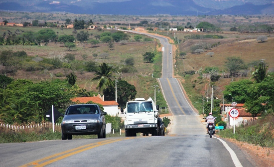 inauguração da estrada de aribicé -4