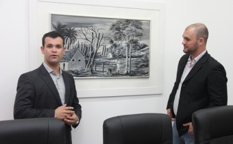 Tiago Rios (esquerda) dirige o escritório e em breve vai contar com seu irmão Marcus.
