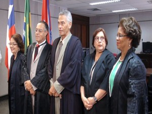 Nova mesa diretora do TJ-BA foi eleita nesta quarta- feira, em Salvador (Foto: Ruan Melo/G1)