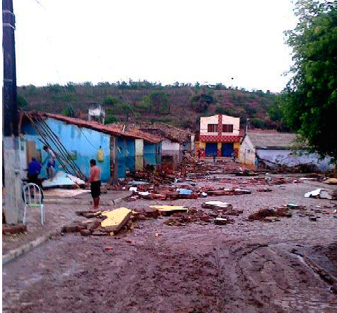 Cidade ficou destruída após chuva forte Foto: Correio da Chapada