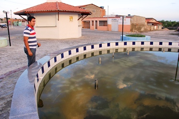 Fonte Luminosa sem funcionar é uma porta de entrada para o mosquito da dengue