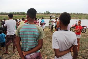 Os dois menores que estavam no açude juntamente com Telvir