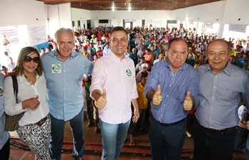 Prefeita de Euclides da Cunha Fátima Nunes e seu esposo e deputado federal José Nunes ambos dos PSD apoiam a pré-candidatura da chapa.