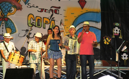 Banda Xodó Nordestino tocou o autêntico forró pé de serra.