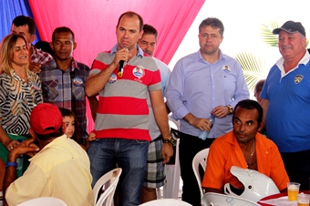 Dr Tiago disse que os candidatos terão compromisso com Retirolândia nas esferas federal e estadual.