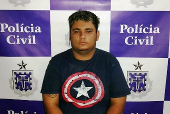Suspeito teria sido reconhecido pelas imagens de uma câmera instalada em uma festa particular algumas horas antes do crime.