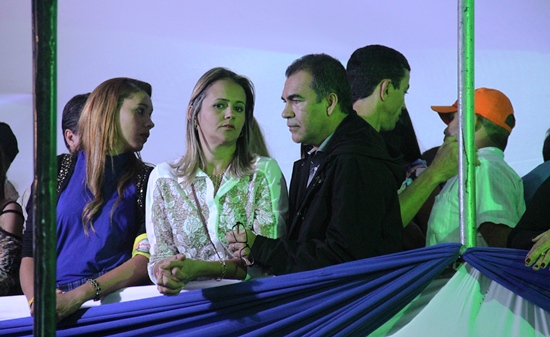 Prefeito Assis e a primeira dama flávia