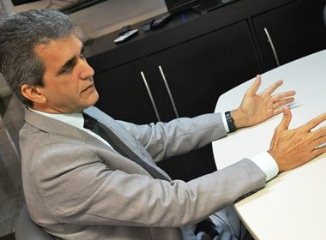 Robinson garante que Rui cresceu nos ultimos dias, e a pesquisa o deixa congelado.