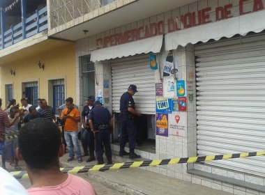 Vítima foi atingida no olho e morreu na hora.
